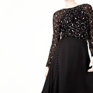 SOLD ❌ Club Monaco Liey Skirt 00 NWT